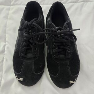 Girls' Puma Shoes